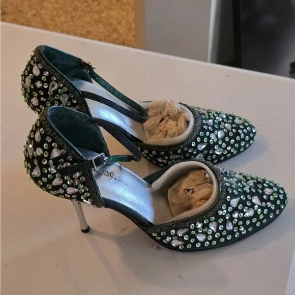 Marichi Mani Pump Heels Women 8.5 Green Metallic Rhinestone Stiletto New - Picture 6 of 15